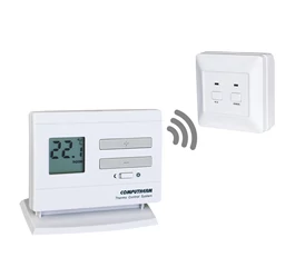 Termostat de cameră digital neprogramabil, fără fir, cu radiofrecvență, COMPUTHERM Q3RF, alimentare 2 x baterii AA, receptor 230V AC, frecvență 868,35 MHz, rază ~50 m, reglaj 5–40°C, precizie ±0,5°C, sensibilitate ±0,1/±0,2°C