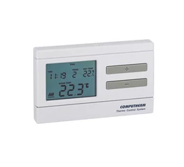 Termostat de cameră digital programabil cu radiofrecvență, fără fir, pentru centrală și climatizare, COMPUTHERM Q7RF, 868,35 MHz, rază 50 m, alimentare 2 x baterii AA, reglaj 5–40°C, precizie ±0,5°C, sensibilitate ±0,1/0,2/0,3°C, receptor 230V