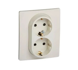 Priza dubla cu impamintare, contact mecanic cu arc, pentru uz interior. Culoare bej