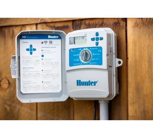 Controler de irigare exterior cu optiunea de conectare modul Wi-Fi