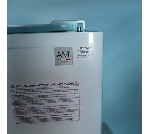 Resigilat: Centrala 18-24 kW eK Unical