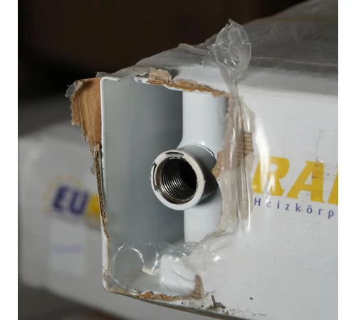Resigilat: Calorifer vertical 20 / 1400 x 600, din otel, EURAD-PLUS